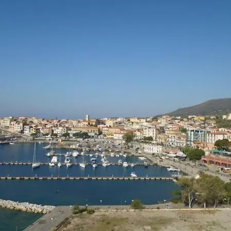 Luca ベッド・アンド・ブレックファスト